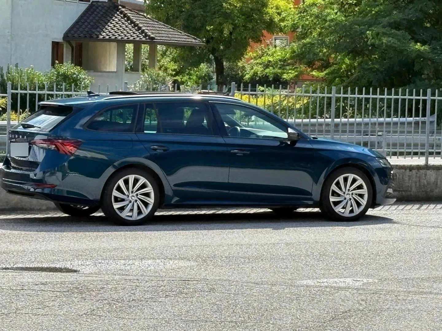 Skoda Octavia 2021 photo 3