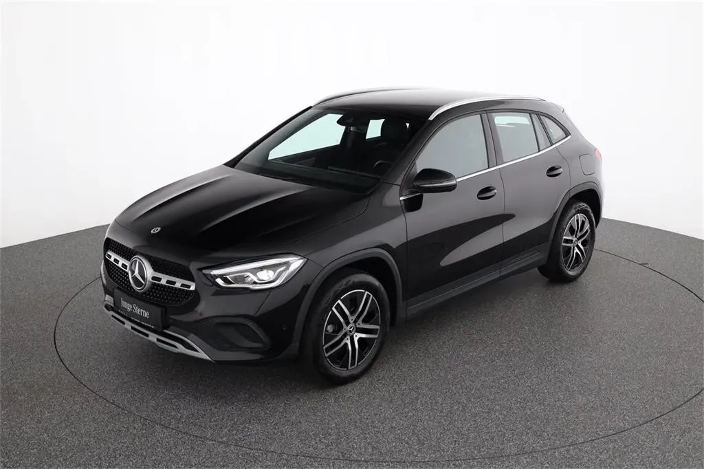 Mercedes-Benz Gla 2023 photo 2