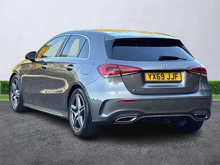 Mercedes-Benz A-Class 2019 photo 2