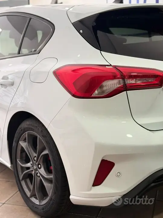 Ford Focus 2021 photo 5