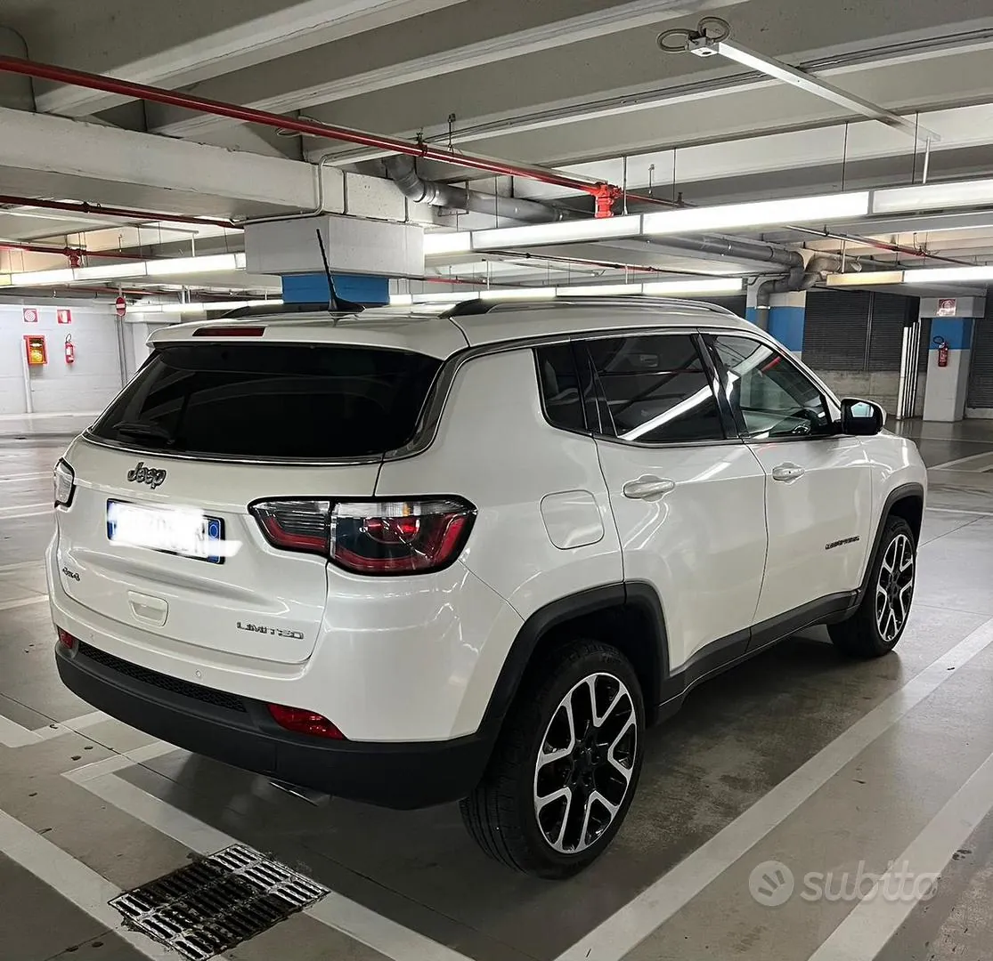 Jeep Compass 2018 photo 2