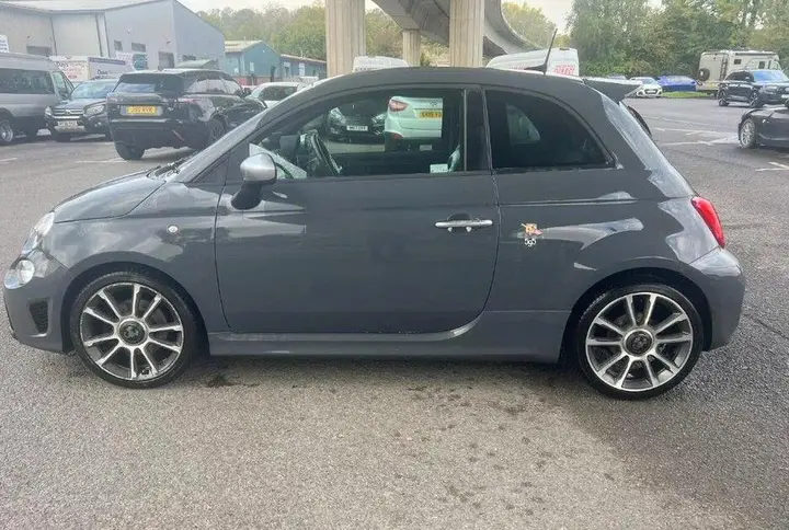 Abarth 595 2019 photo 2