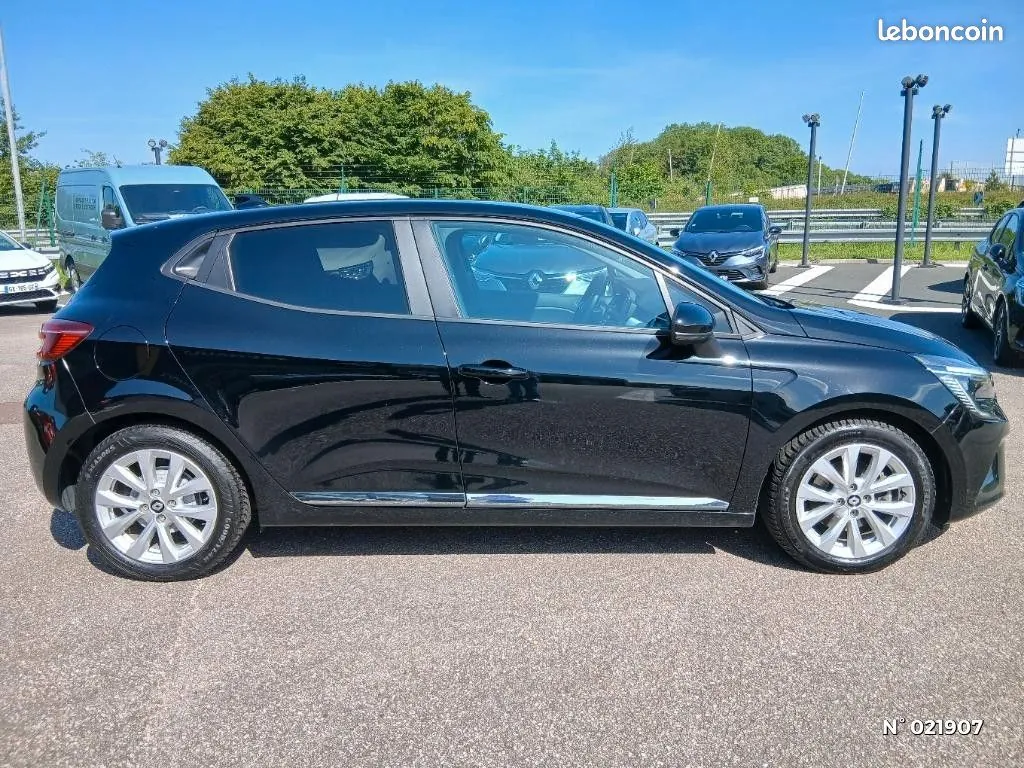 Renault Clio 2023 photo 5