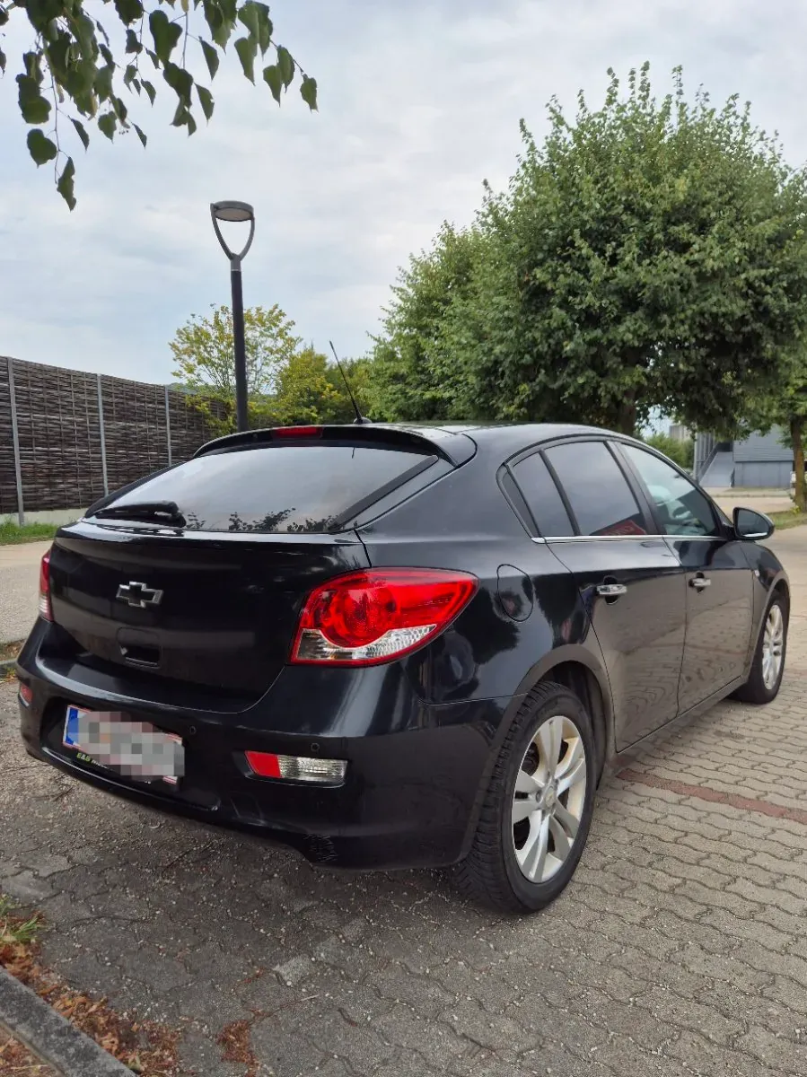 Chevrolet Cruze 2013 photo 3