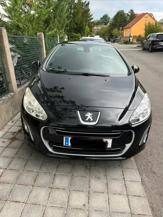 Peugeot 308 2011 photo 3