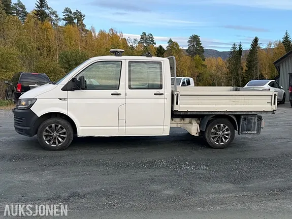 Volkswagen Transporter 2016 photo 2