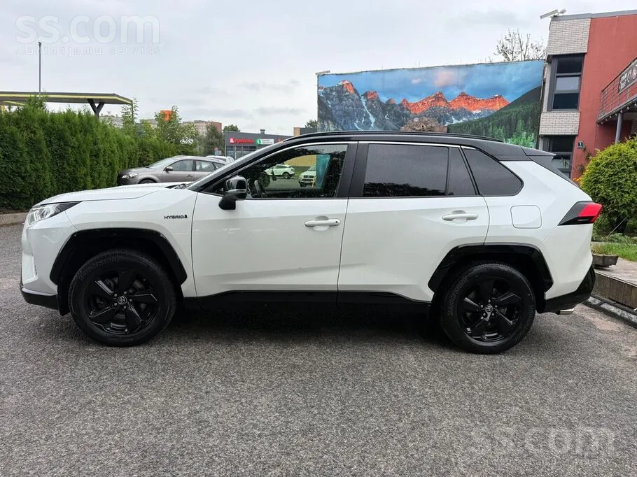 Toyota Rav4 2021 photo 5