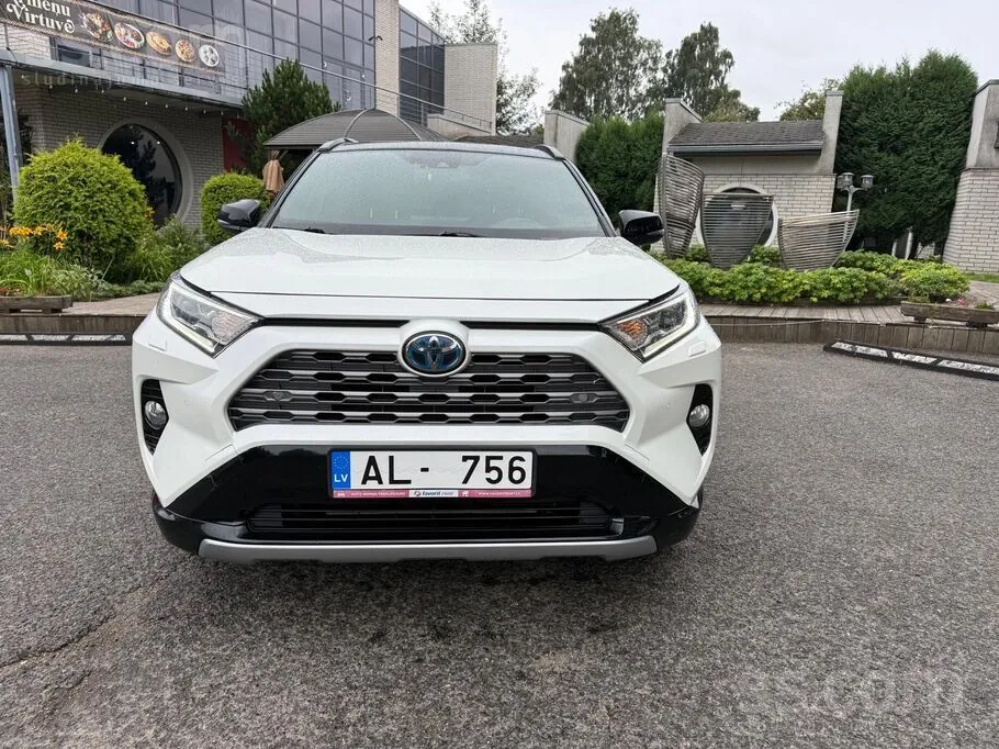 Toyota Rav4 2021 photo 2