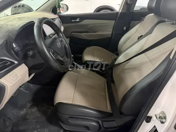 Hyundai Accent 2023 photo 4