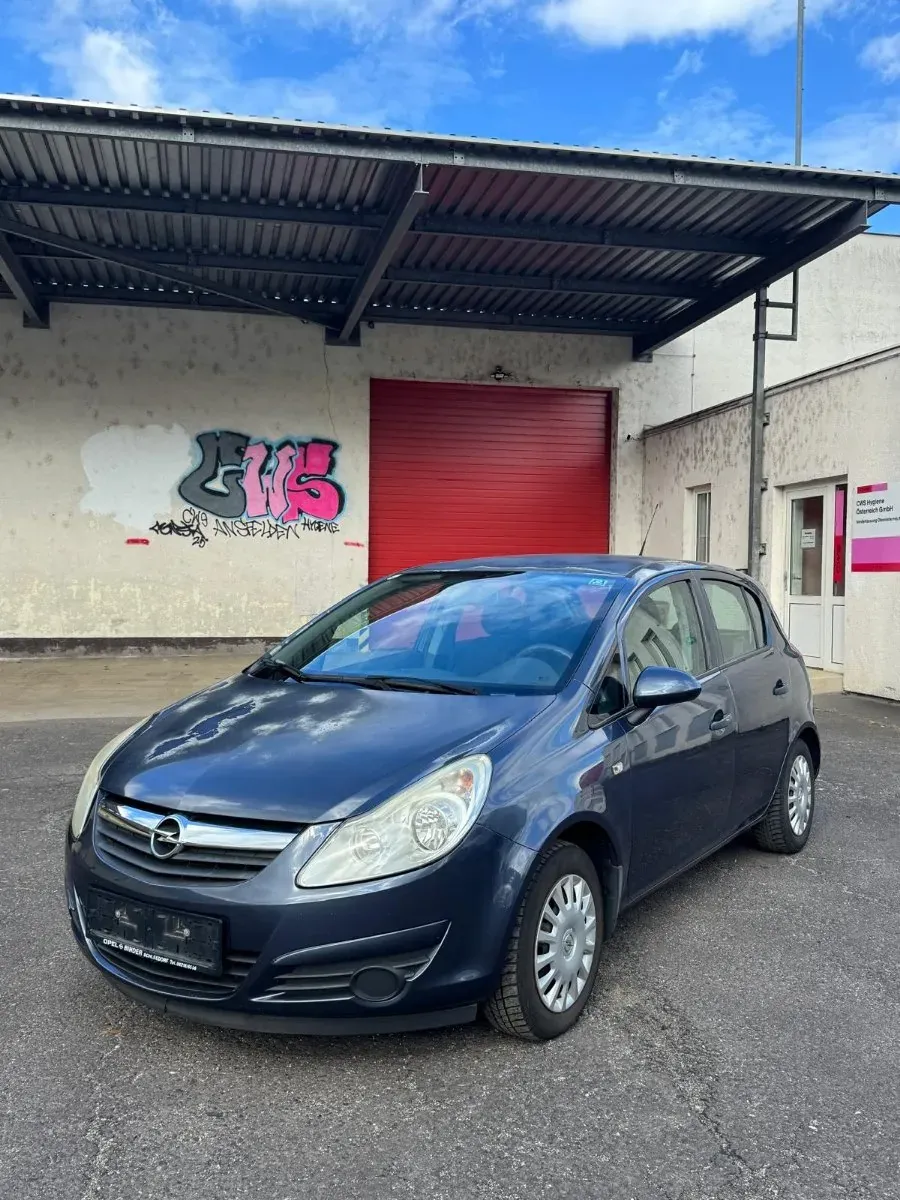 Opel Corsa 2010 photo 2