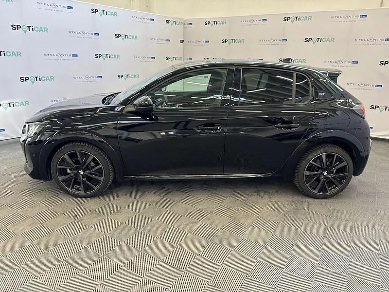 Peugeot 208 2023 photo 2