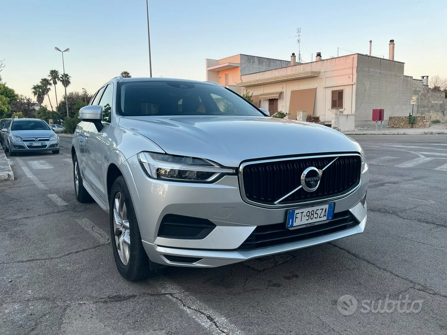 Volvo Xc60 2019 photo 2
