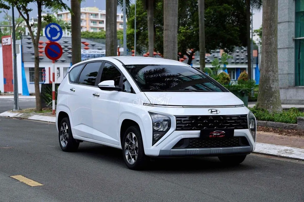 Hyundai Stargazer 2022 photo 3