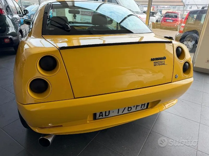 Fiat Coupé 1995 photo 2