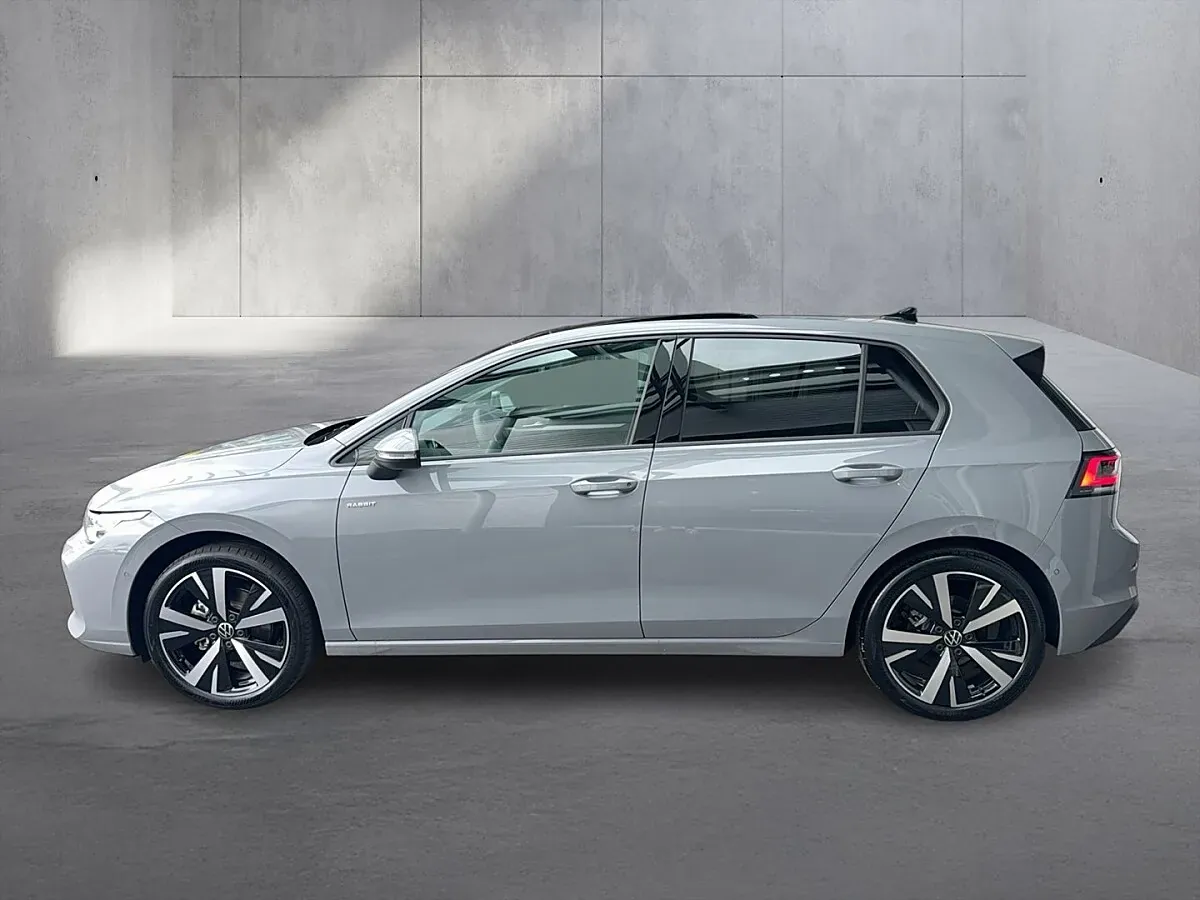 Volkswagen Golf 2026 photo 3