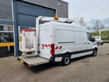 Mercedes-Benz Sprinter 2021 photo 3