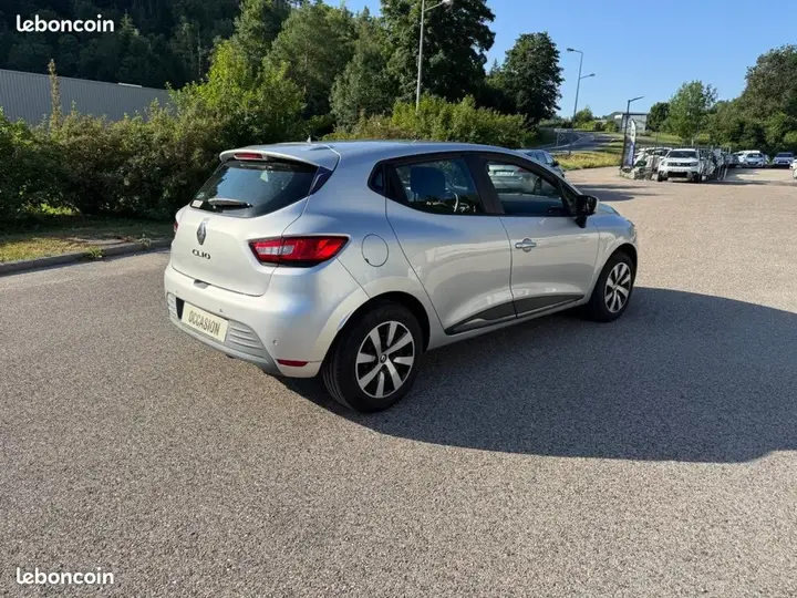 Renault Clio 2017 photo 4