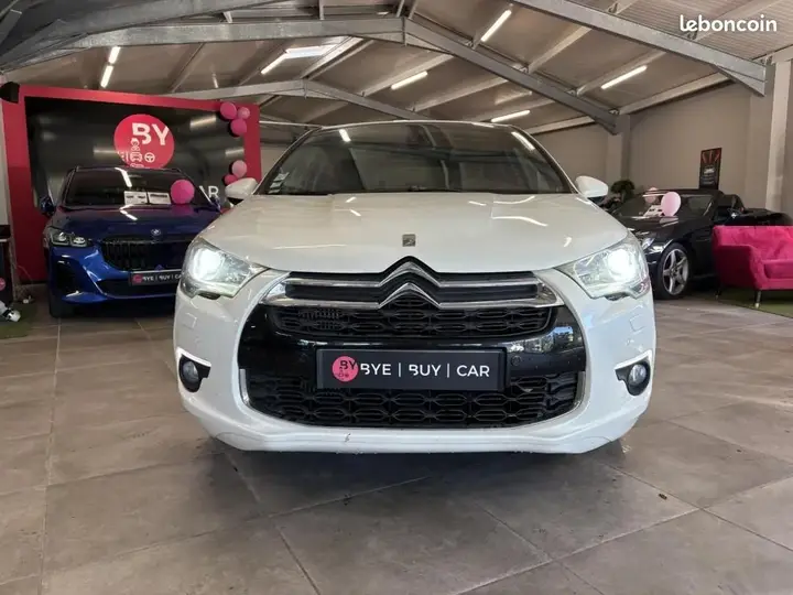DS Automobiles Ds 4 2011 photo 3