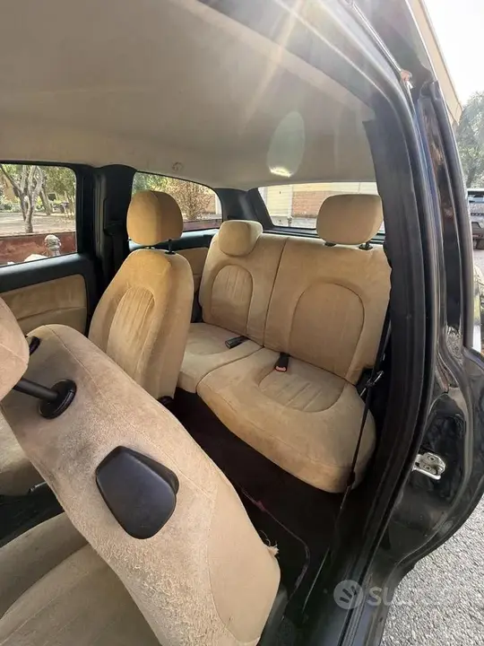 Lancia Ypsilon 2006 photo 4