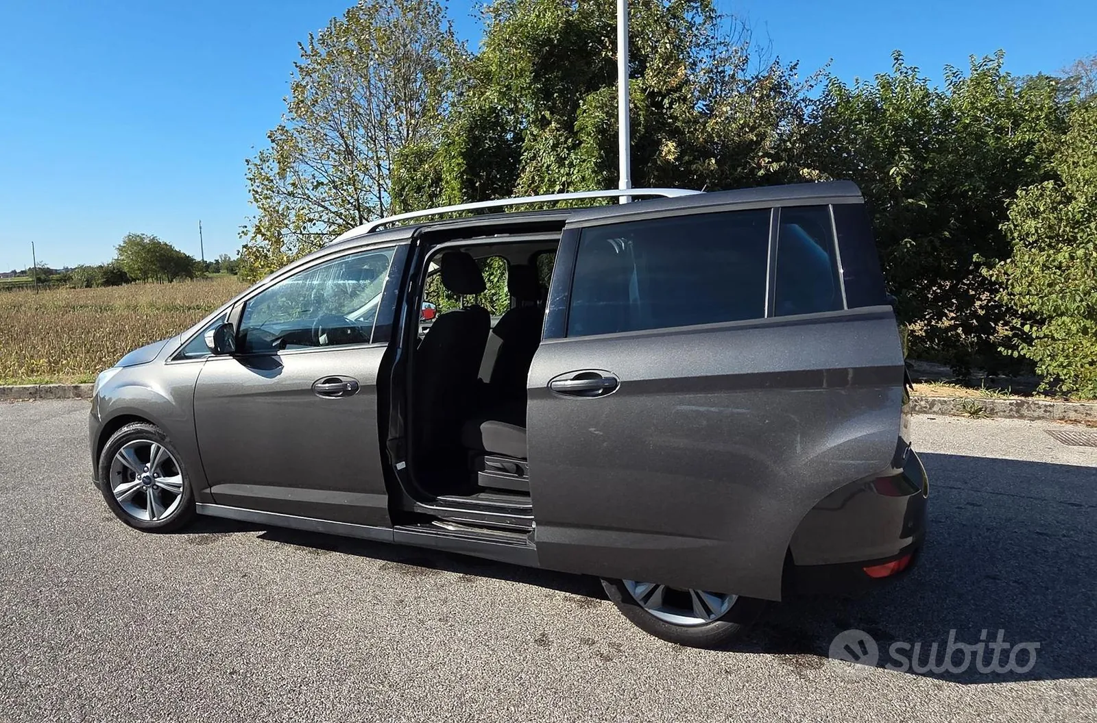 Ford C-Max 2018 photo 2