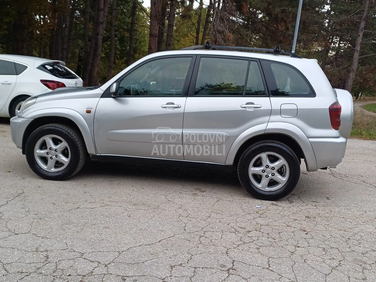 Toyota Rav4 2002 photo 2