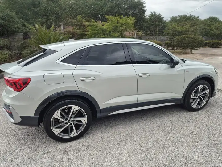 Audi Q3 2020 photo 3