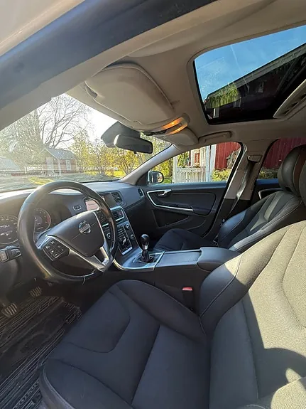 Volvo V60 2012 photo 5