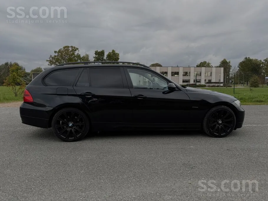 BMW 320 2007 photo 4
