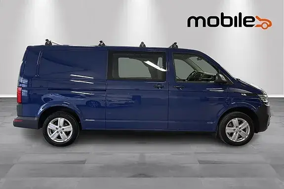 Volkswagen Transporter 2022 photo 2