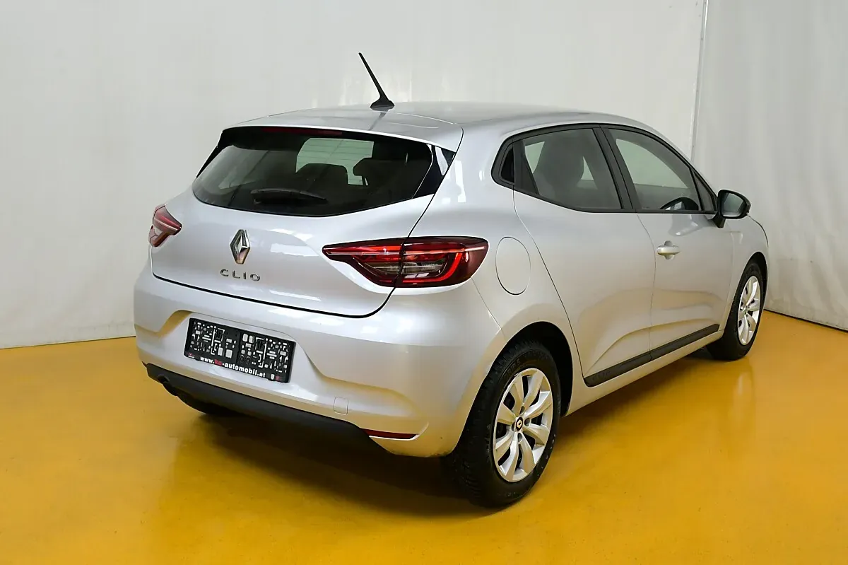 Renault Clio 2021 photo 3