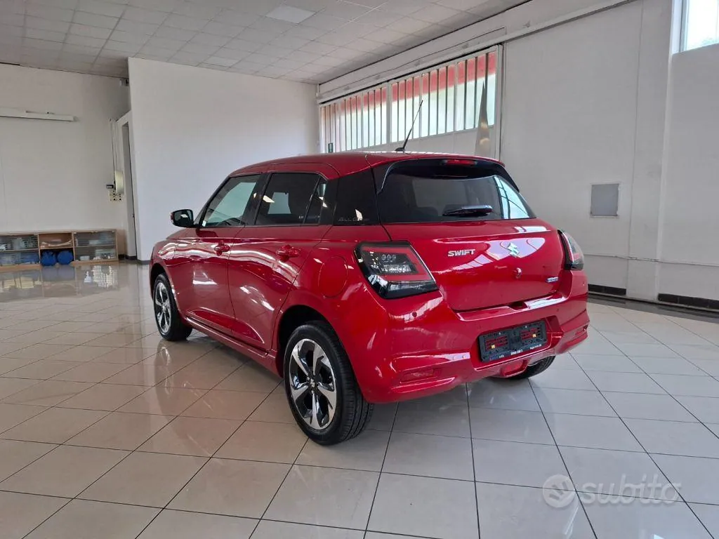 Suzuki Swift 2024 photo 3