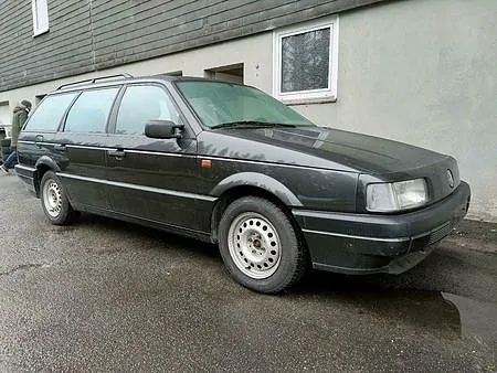 Volkswagen Passat 1990 photo 2