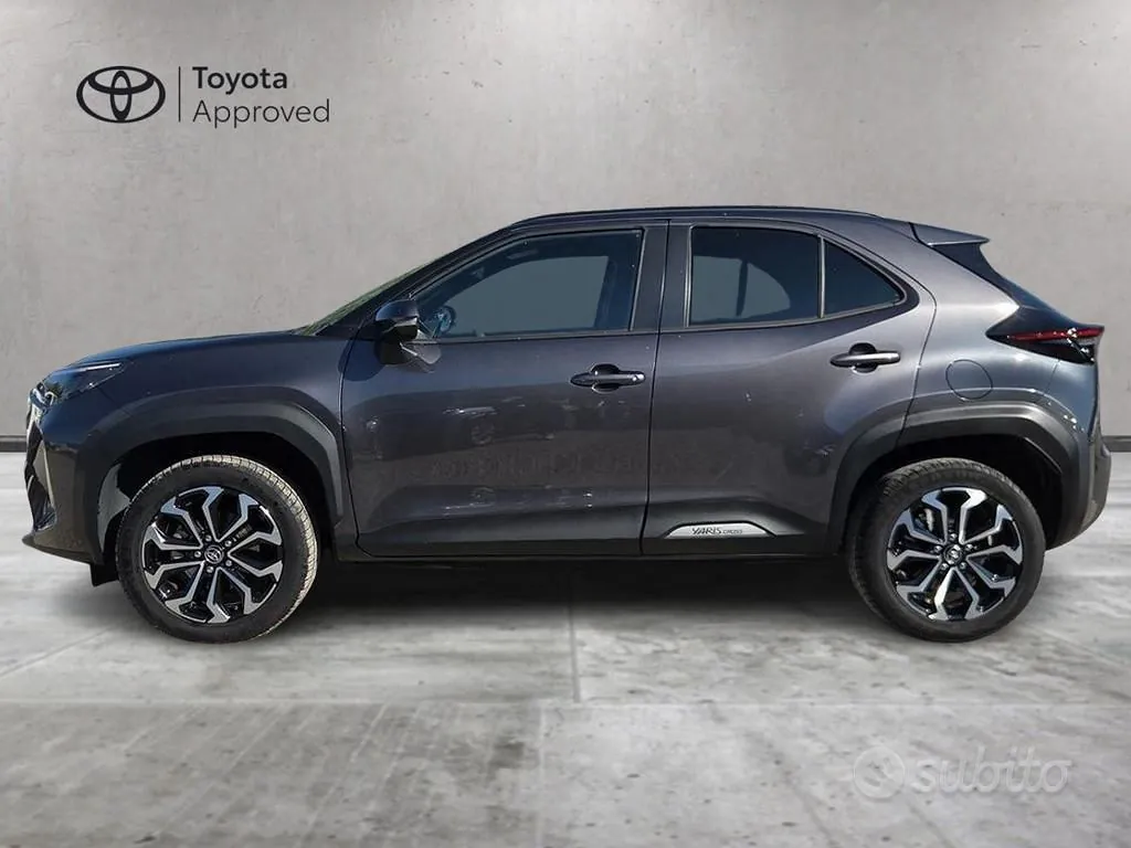Toyota Yaris Cross 2023 photo 3