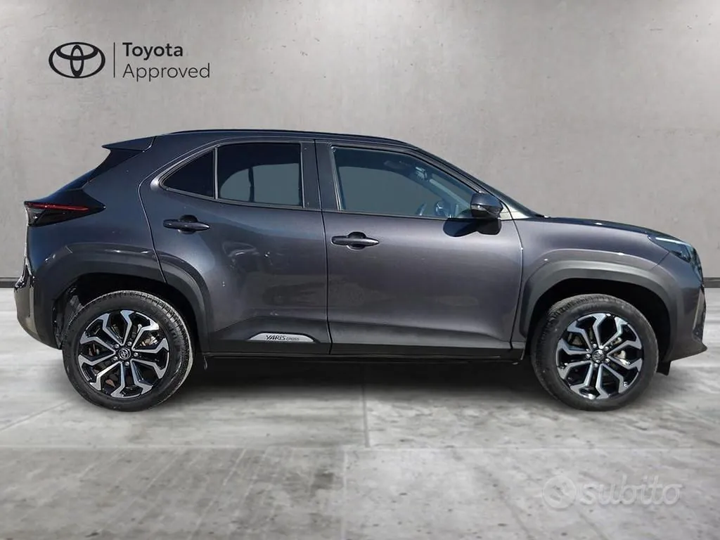 Toyota Yaris Cross 2023 photo 4