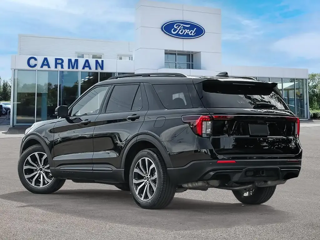 Ford Explorer 2026 photo 4