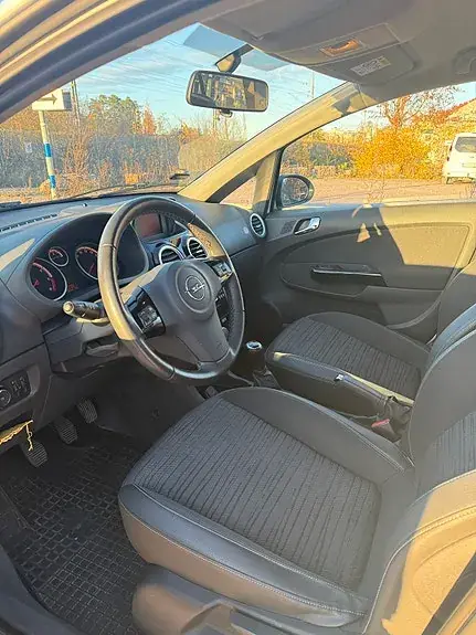 Opel Corsa 2014 photo 2