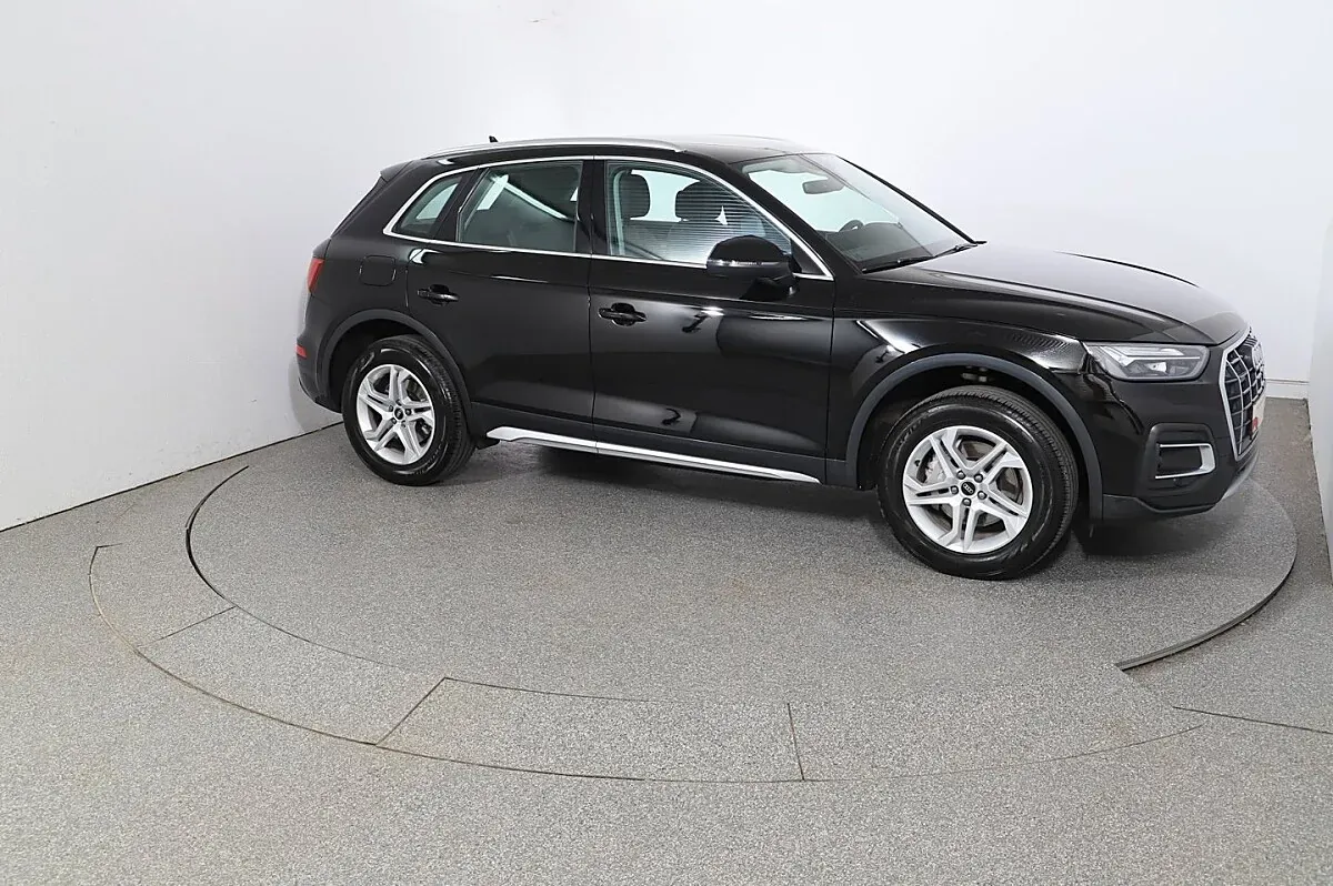 Audi Q5 2025 photo 3
