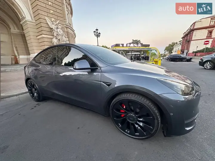 Tesla Model Y 2022 photo 5