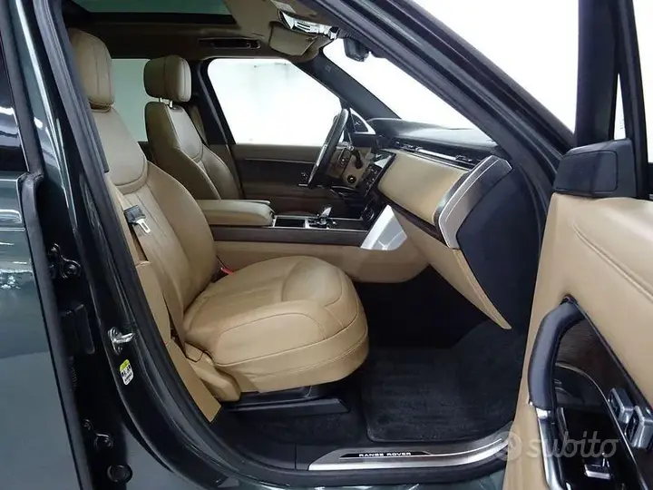 Land Rover Range Rover 2022 photo 3