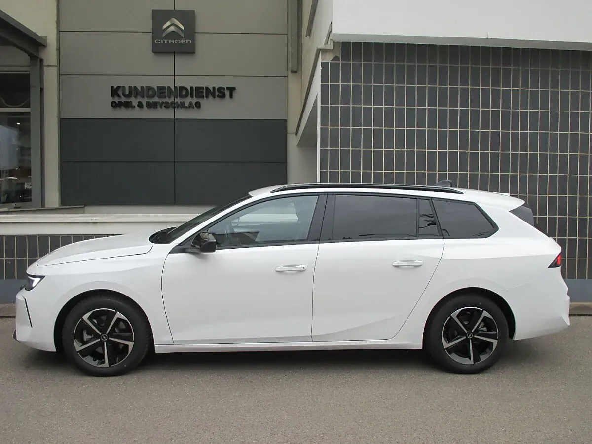Opel Astra 2025 photo 3