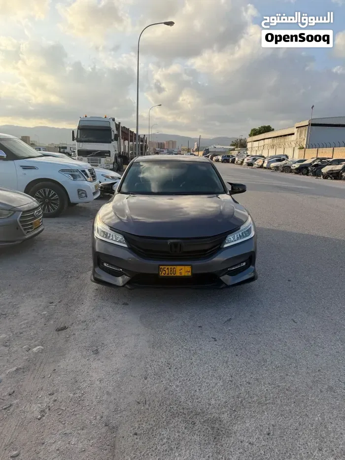Honda Accord 2017 photo 5