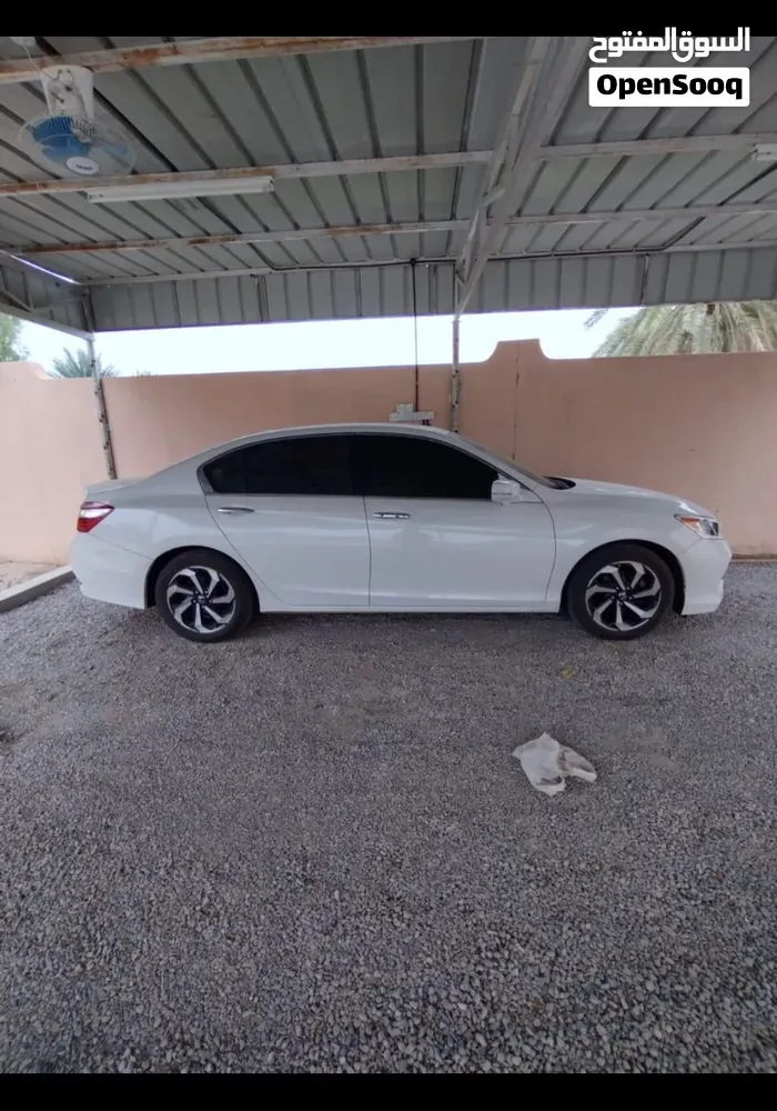 Honda Accord 2017 photo 4
