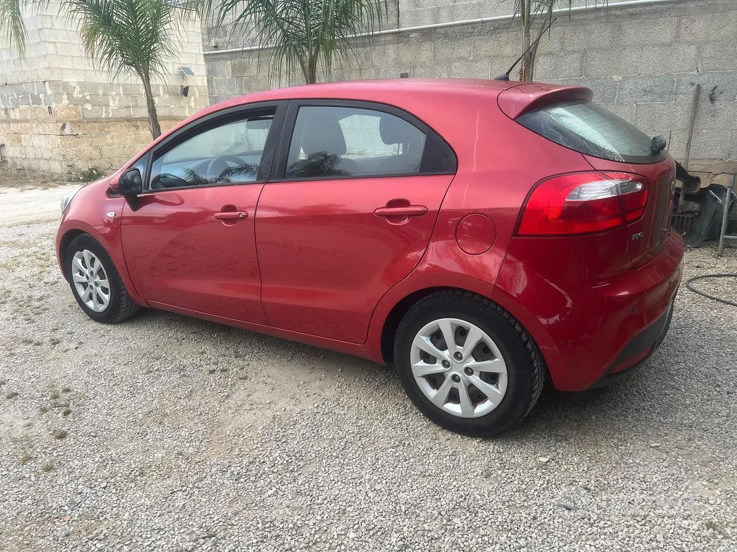 Kia Rio 2012 photo 2