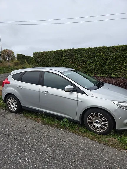 Ford Focus 2013 photo 3
