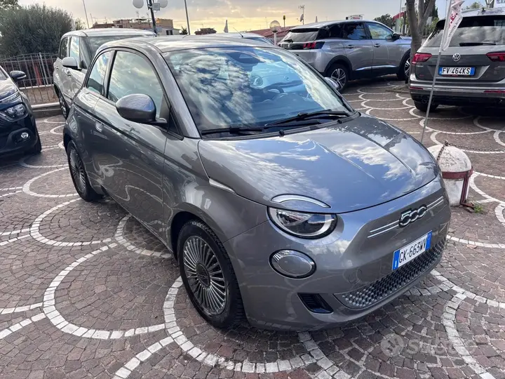 Fiat 500E 2020 photo 2