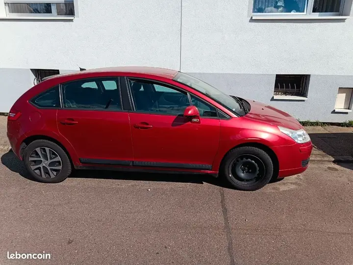 Citroen C4 2007 photo 3