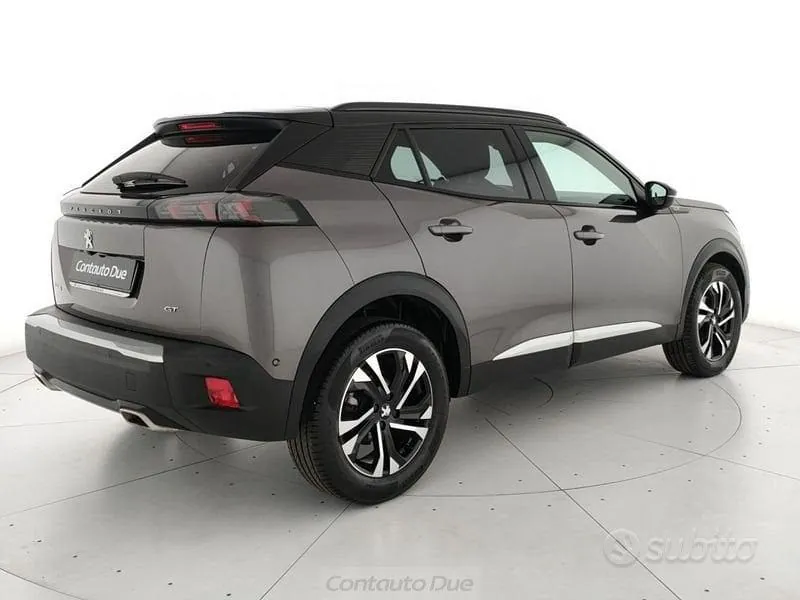 Peugeot 2008 2021 photo 5