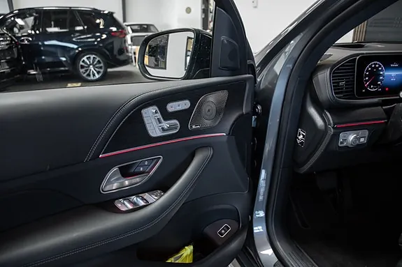 Mercedes-Benz Gle350 De 2024 photo 3
