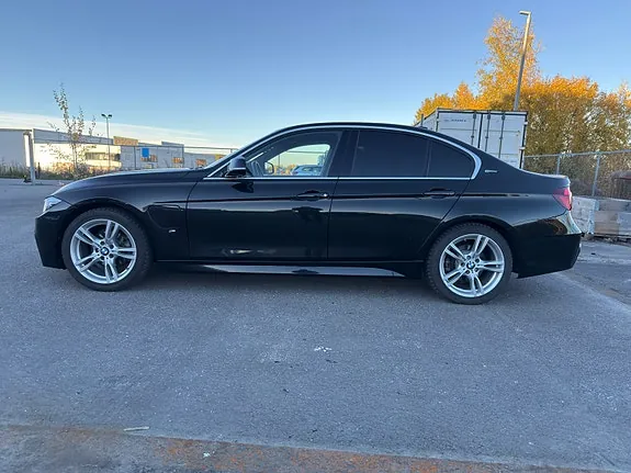 BMW 330E 2018 photo 3