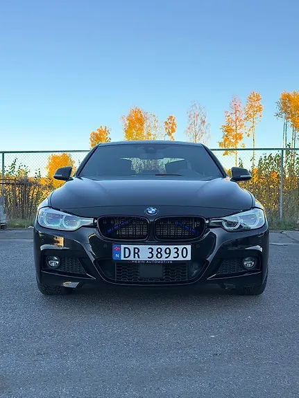 BMW 330E